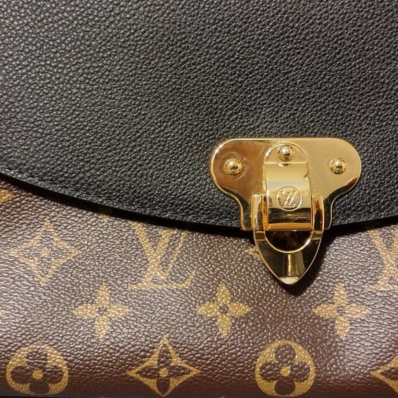 Louis Vuitton crossbody - Picture 4 of 10